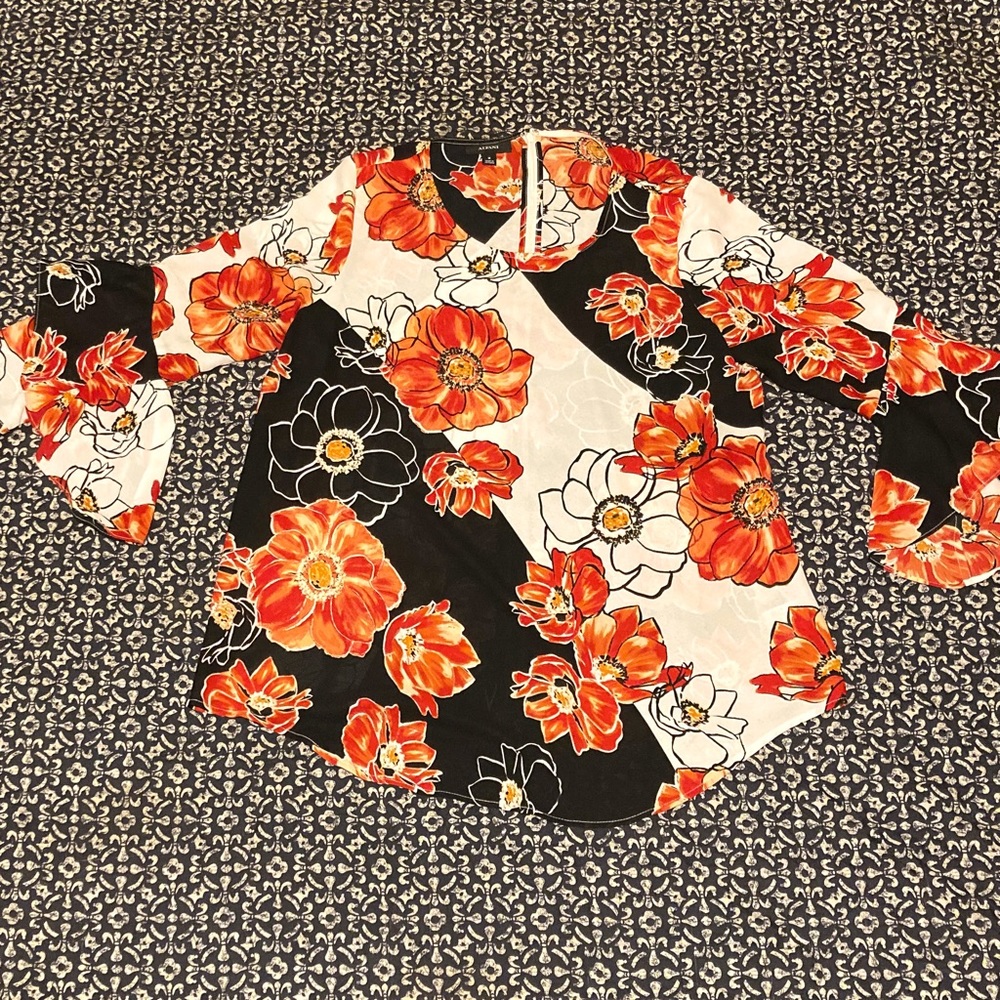 Womens Floral Ruffle Long Sleeve Crew Neck Blouse